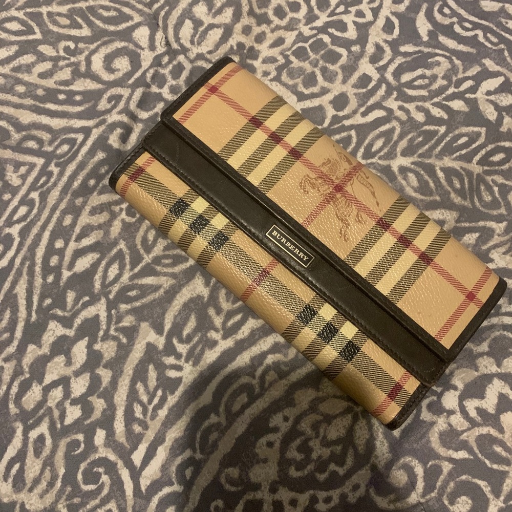 burberry wallet